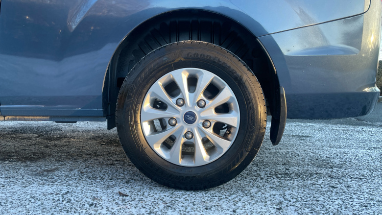 Ford Transit Custom 320 L2 Diesel Fwd 2.0 EcoBlue 170ps Low Roof Limited Van Auto